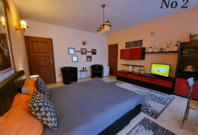 اتاق استاندارد با سرویس بهداشتی مشترک, Atia Residence