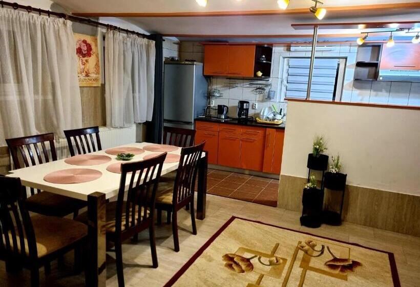 침실 1개 아파트, Atia Residence