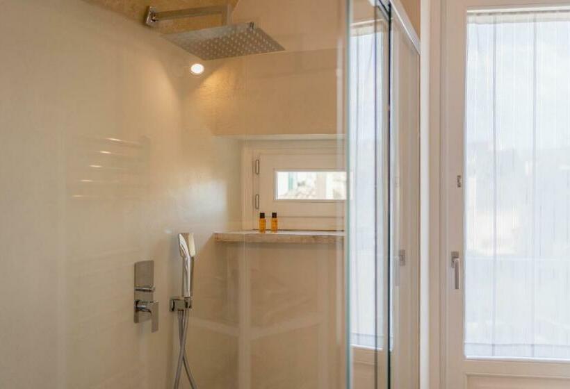 סוויטה משפחתית, Palazzo Virgintino Sassi Rooms