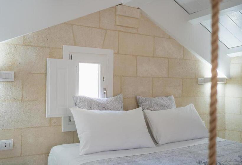 חדר דלוקס עם מרפסת, Palazzo Virgintino Sassi Rooms