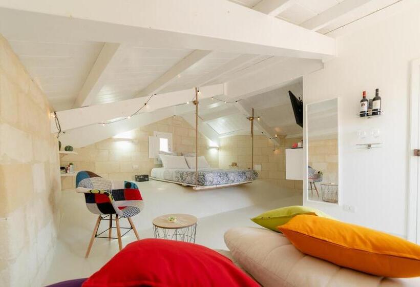 חדר דלוקס עם מרפסת, Palazzo Virgintino Sassi Rooms