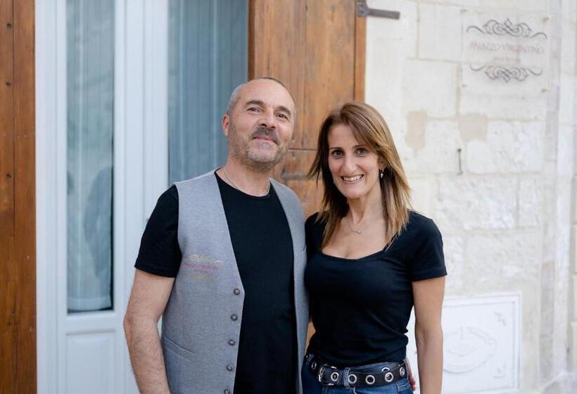 חדר דלוקס עם מרפסת, Palazzo Virgintino Sassi Rooms