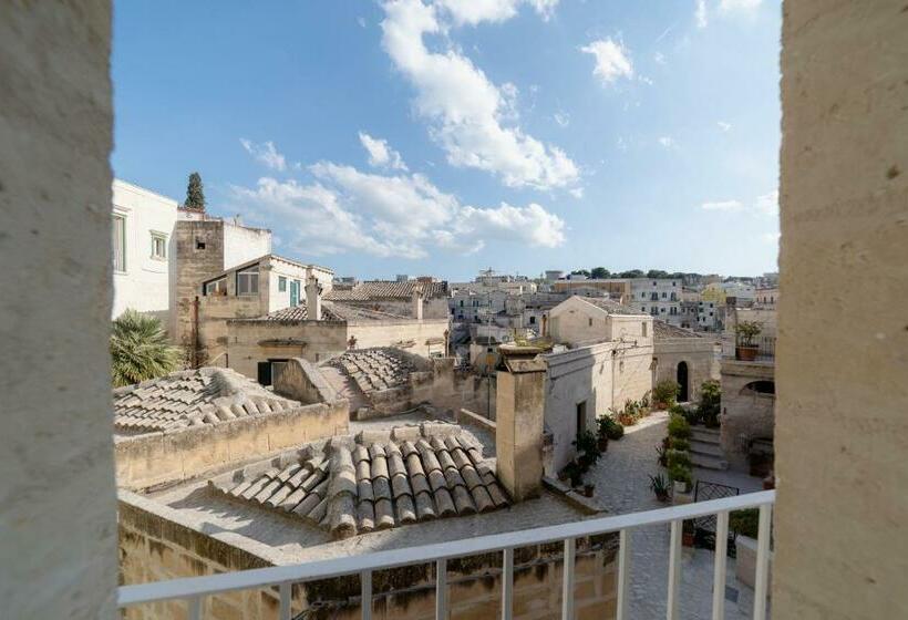 סוויטה משפחתית, Palazzo Virgintino Sassi Rooms