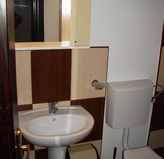 Quarto Clássico, Vila Dg