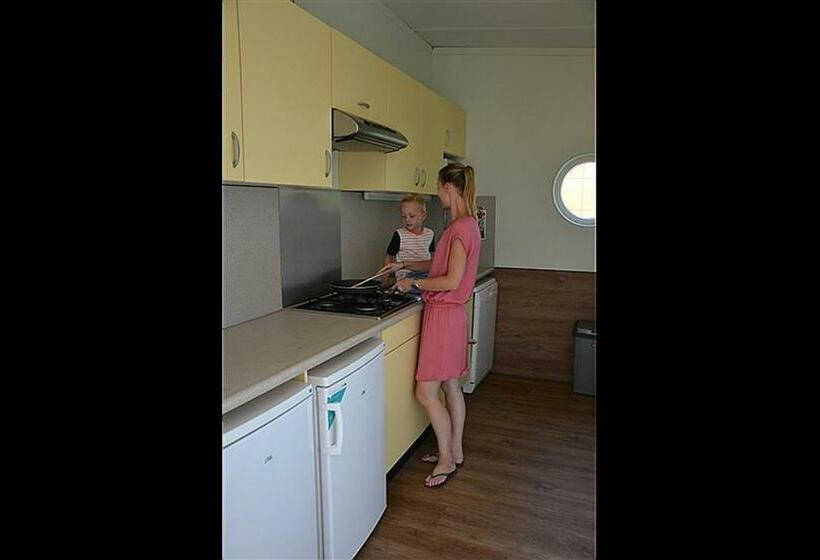 דירת חדר, Bungalow 14 Personen