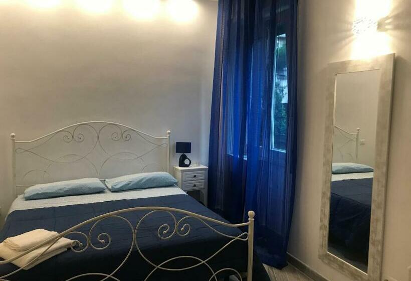 חדר סטנדרט, Lunablù Cinecitta