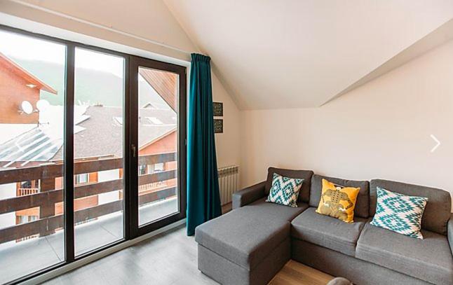 آپارتمان لوکس 1 خوابه, New Gudauri Suites By Gudauri Travel