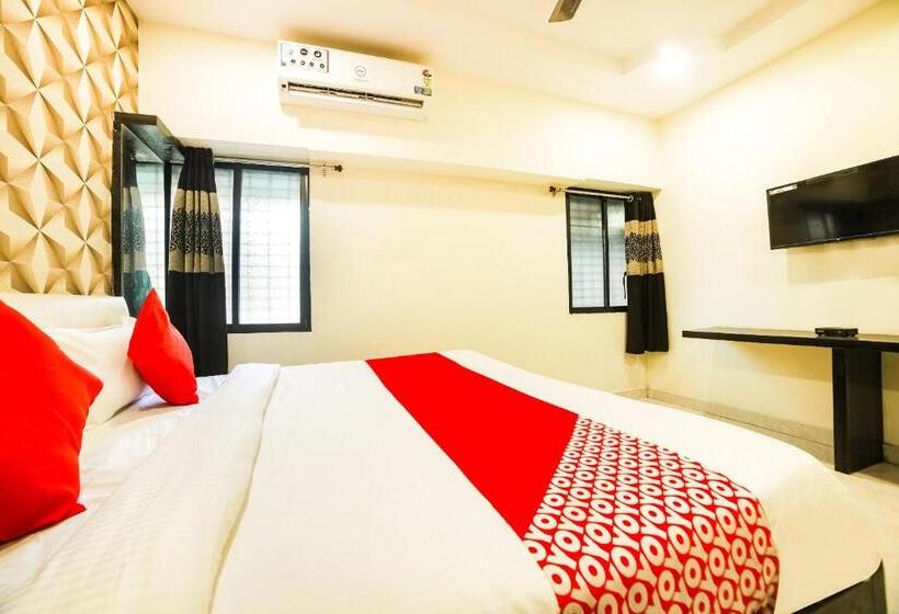 اتاق لوکس سه تخته, O Sonali