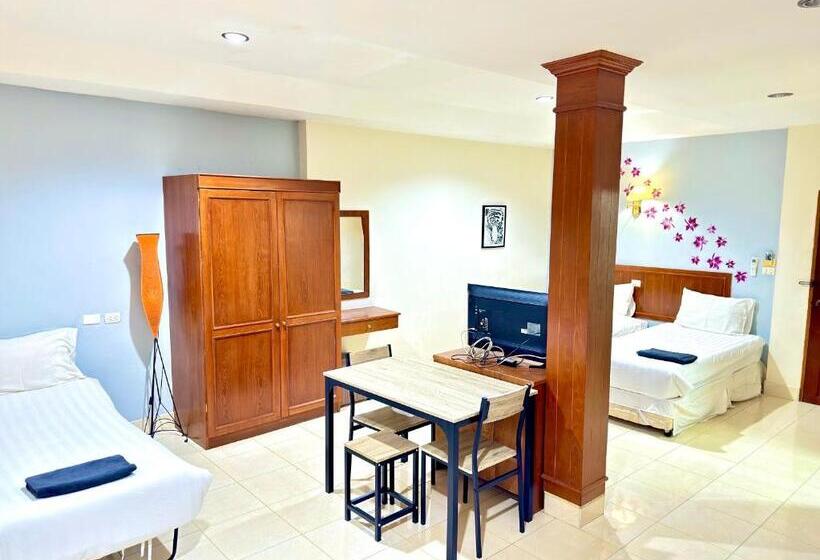 Chambre Triple Economy, Sun & Beach