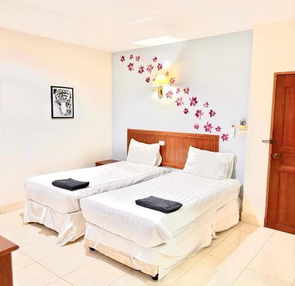 Chambre Triple Economy, Sun & Beach