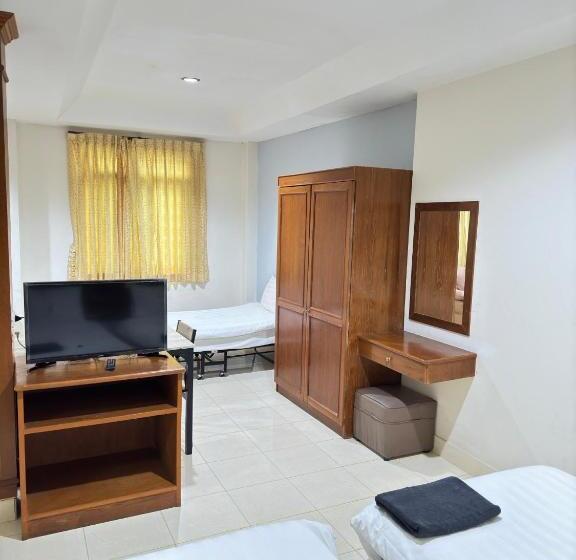 Chambre Triple Economy, Sun & Beach