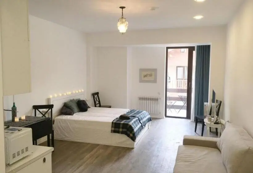 استودیو استاندارد با بالکن, New Gudauri Suites By Gudauri Travel