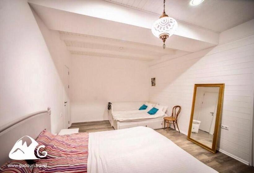 آپارتمان لوکس 1 خوابه, New Gudauri Suites By Gudauri Travel