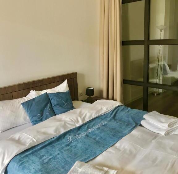 آپارتمان 1 خوابه با چشم‌انداز, New Gudauri Suites By Gudauri Travel