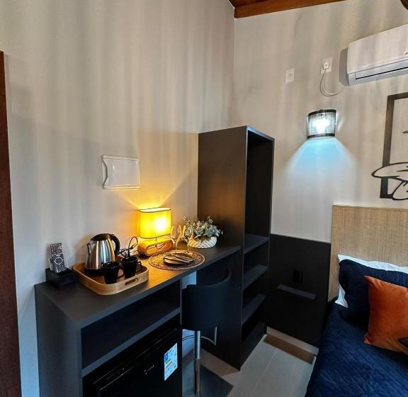 سوییت سوپریور, Bombinhas Guest House