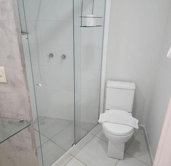 이그제큐티브 스위트, Bombinhas Guest House