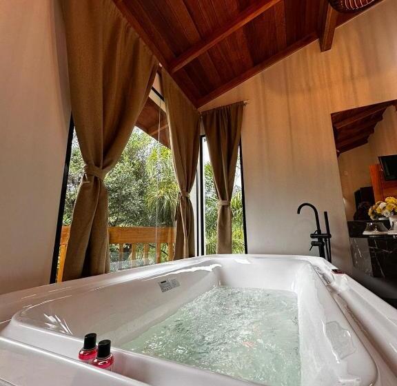 수피리어 스위트, Bombinhas Guest House