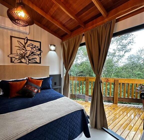 سوییت سوپریور, Bombinhas Guest House