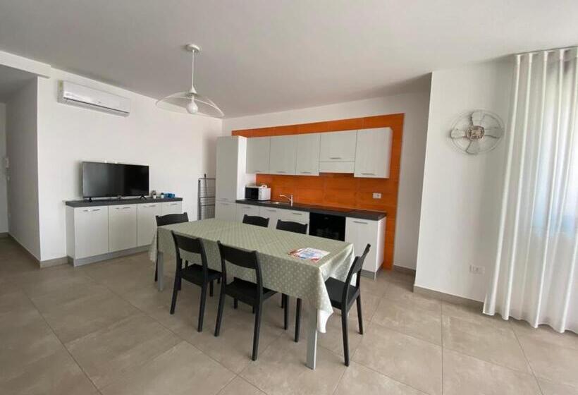 Апартаменты 2 Спальни, Albachiara Residence