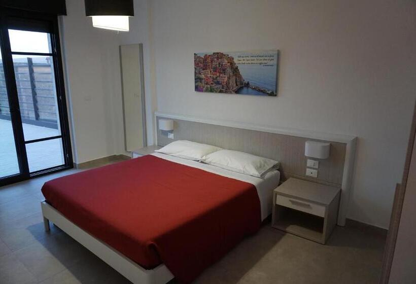 Апартаменты 2 Спальни, Albachiara Residence