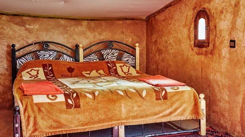 Standard Tent, Erg Chegaga Nomad Tour