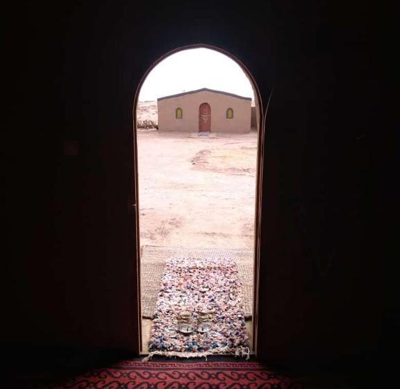 Standard Tent, Erg Chegaga Nomad Tour