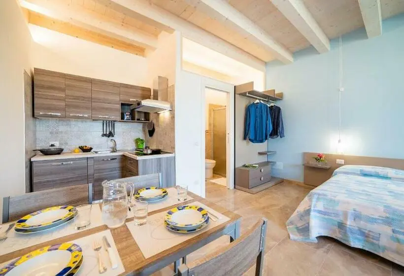 デラックススタジオ, Agriturismo Acquachiara