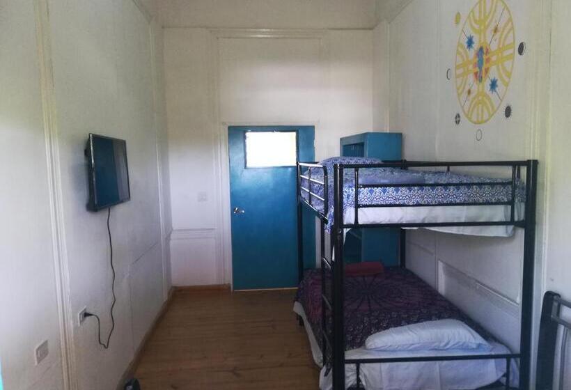 Economy Triple Room, Park Hostel