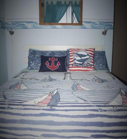 خانه 2 خوابه, A1bay View Collection Cottage & Apartment Sea Facing