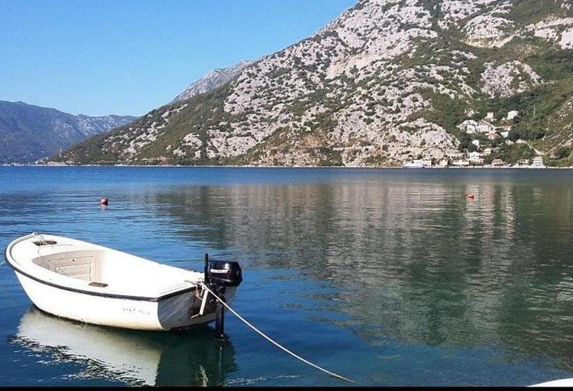 استودیو استاندارد با چشمانداز, Queen Teuta