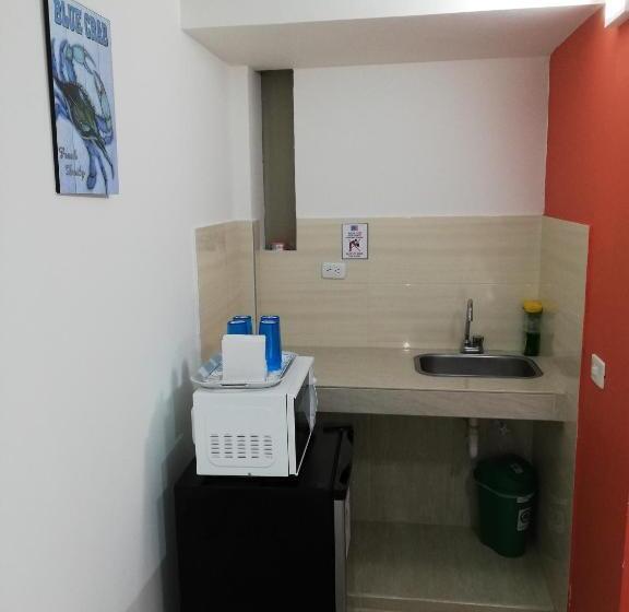 اتاق خانوادگی, Posada Smith Town