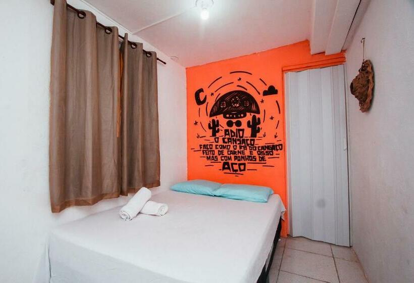 סוויטה, Arte & Hostel