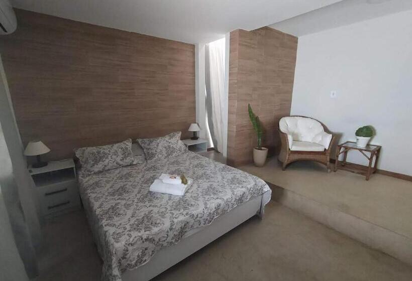 اتاق استاندارد با بالکن و چشمانداز دریا, Casa De Hóspedes Guesthouse Prainha