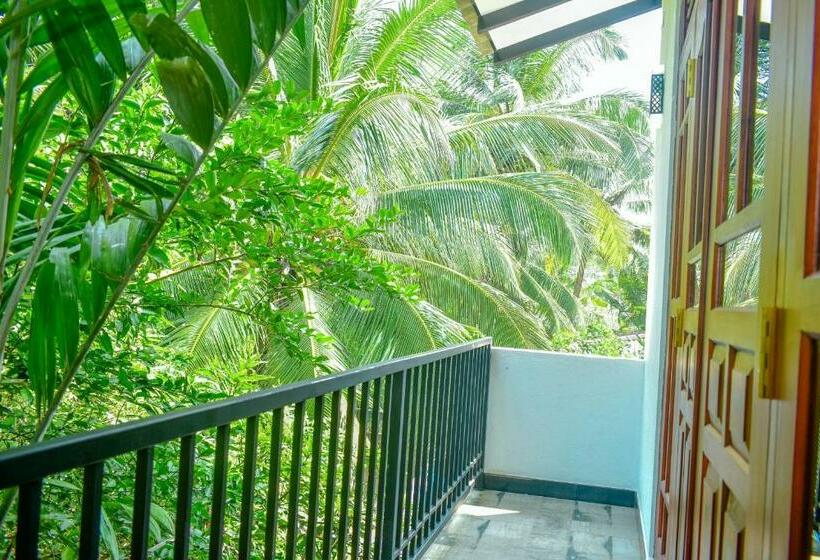 バルコニー付きデラックスルーム, Aliya Aliya Hikkaduwa