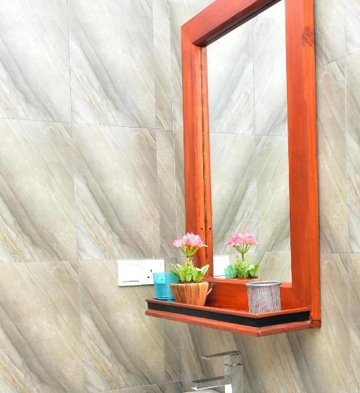 デラックスルーム, Aliya Aliya Hikkaduwa