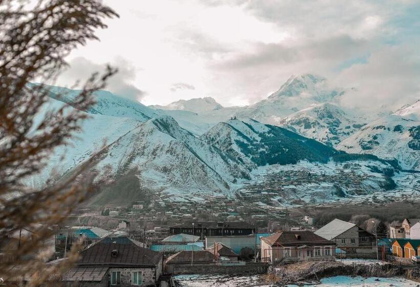 اتاق استاندارد با تخت بزرگ, Alpine Lounge Kazbegi