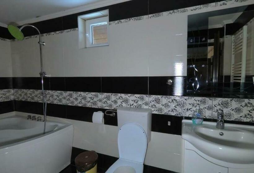 חדר דלוקס, Pensiunea Inima Maramureșului