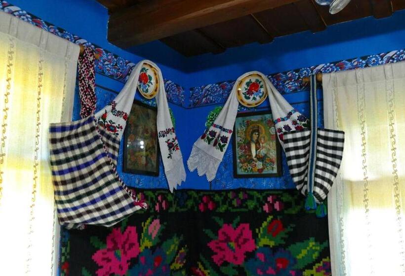 חדר סטנדרט לשלושה, Pensiunea Inima Maramureșului