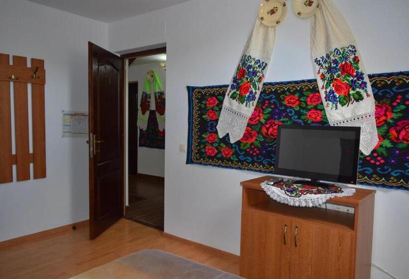 חדר סטנדרט, Pensiunea Inima Maramureșului