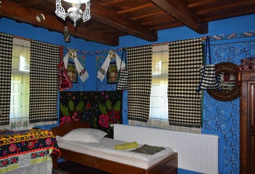 חדר סטנדרט לשלושה, Pensiunea Inima Maramureșului