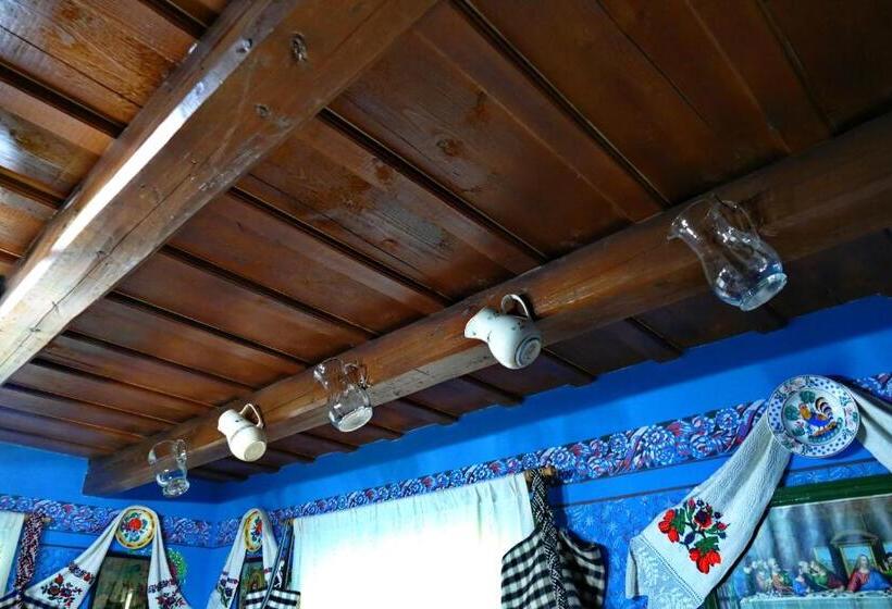 חדר סטנדרט לשלושה, Pensiunea Inima Maramureșului