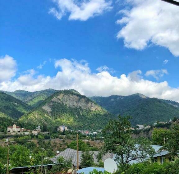 اتاق استاندارد با چشم‌انداز کوهستان, Achela S Guesthouse