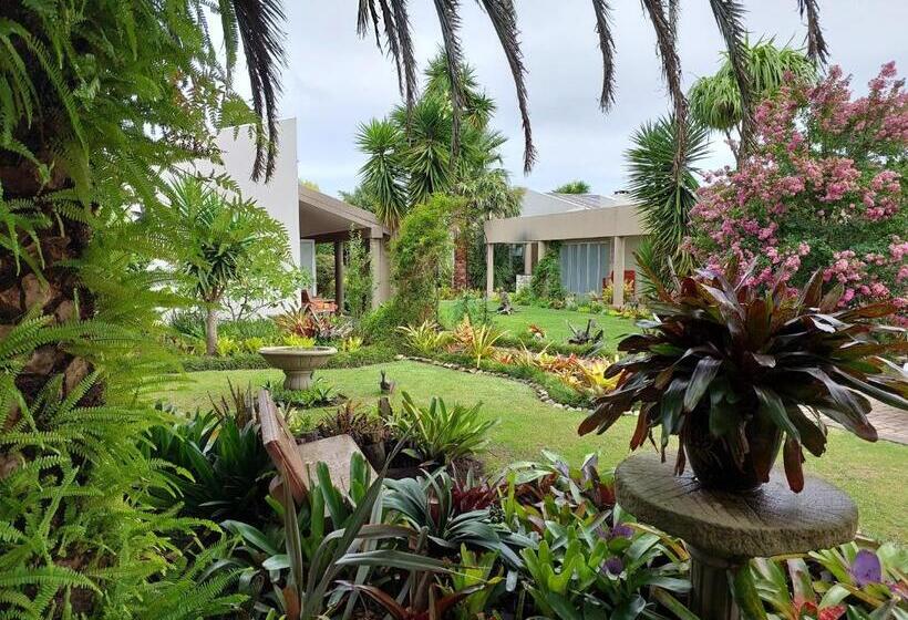 اتاق لوکس با بالکن, Bethel B&b / Selfcatering