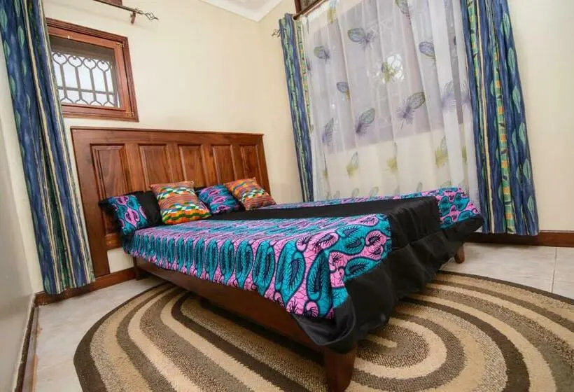 اتاق اکونومی یک تخته, Lake Victoria Country Home