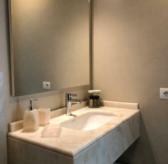 اتاق استاندارد, Le Case Cavour