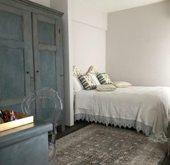 اتاق استاندارد, Le Case Cavour