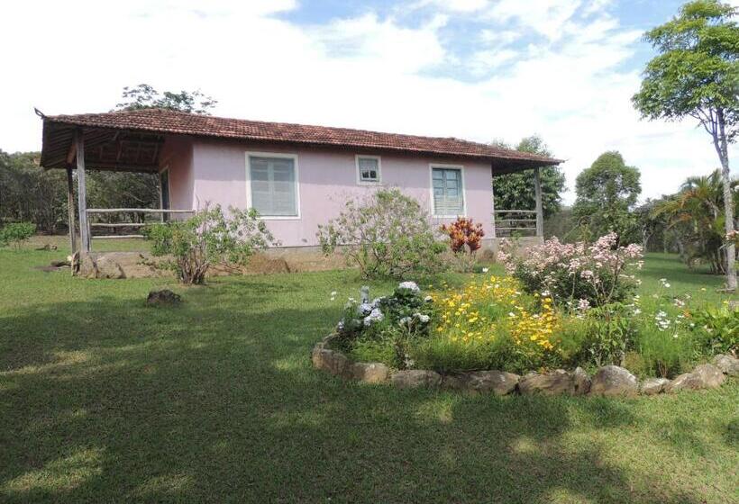샬레, Pousada Sitio Da Serra
