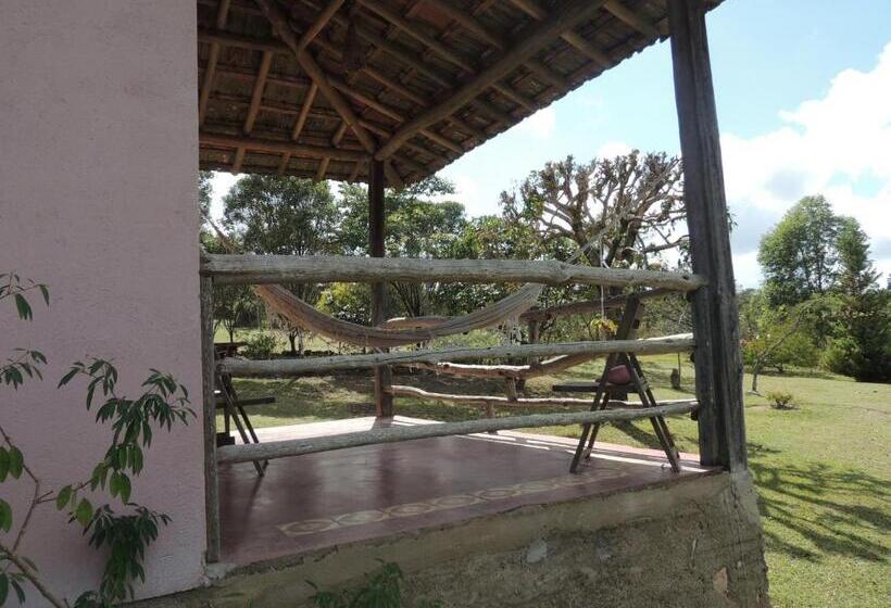 샬레, Pousada Sitio Da Serra