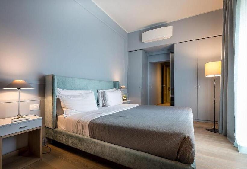 اتاق استاندارد سه نفره, Uno Sguardo Su Firenze