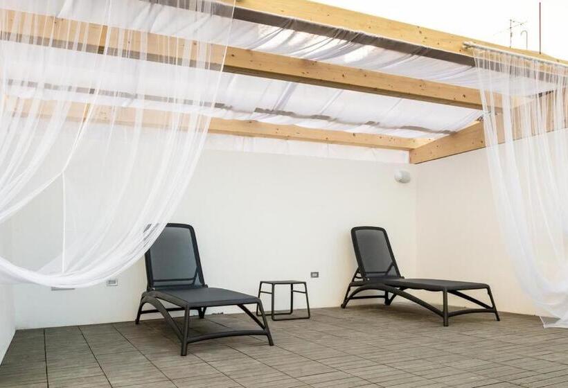 Family Suite, Manzoni 46   Ospitalità Siciliana